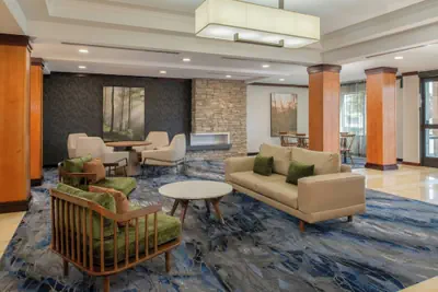 Photo 3 - Fairfield Inn & Suites by Marriott Santa Maria