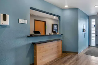 Photo 4 - Extended Stay America Select Suites - Indianapolis - West