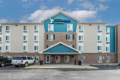 Photo 2 - Extended Stay America Select Suites - Indianapolis - West