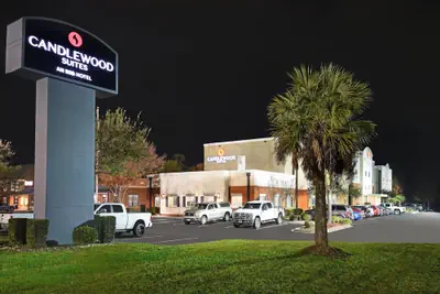 Photo 2 - Candlewood Suites Sumter by IHG