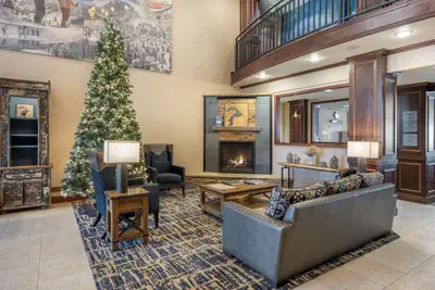 Photo 3 - Best Western Plus Ponderay Mountain Lodge