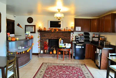 Photo 2 - Williamstown Motel