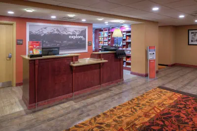 Photo 5 - Hampton Inn & Suites Rifle