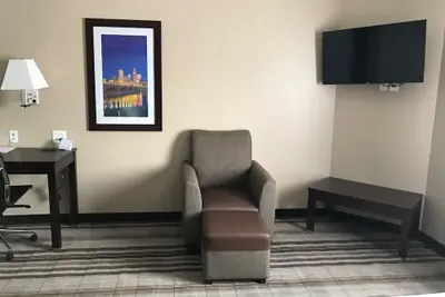 Photo 5 - Best Western Plus Crawfordsville Hotel