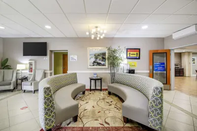 Photo 3 - Best Western Plus Brunswick Inn & Suites