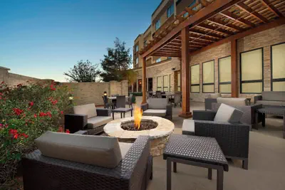 Photo 2 - Courtyard by Marriott Wichita Falls