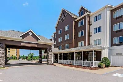 Photo 2 - Country Inn & Suites by Radisson, Princeton, WV