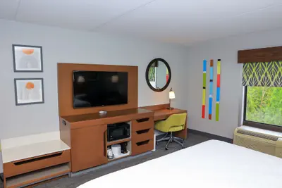 Photo 5 - Hampton Inn Atlanta-Canton