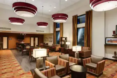Photo 4 - Hampton Inn & Suites Phoenix Chandler-Fashion Center AZ