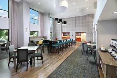 Photo 5 - Hampton Inn & Suites Tucson East/Williams Center