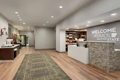 Photo 3 - Hampton Inn and Suites Pine Bluff
