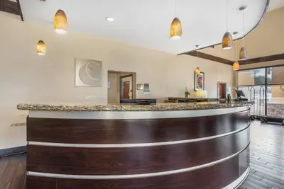 Photo 5 - Comfort Suites Old Town Spring