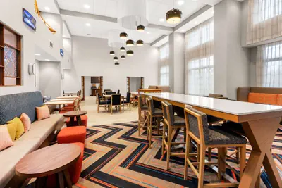 Photo 3 - Hampton Inn & Suites Fairbanks