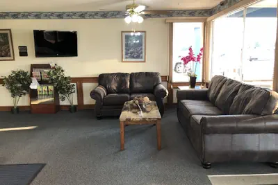 Photo 3 - Amber Inn Motel Le Mars