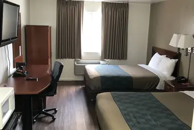 Photo 2 - Ameri-Stay Inn & Suites