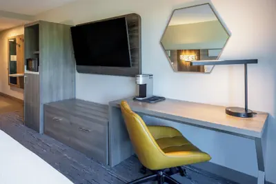 Photo 5 - Holiday Inn Express & Suites Newberry by IHG