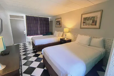 Photo 2 - Monaco Motel - Wildwood Beach & Boardwalk