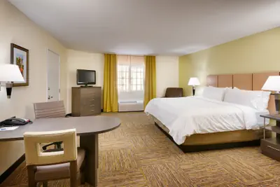 Photo 3 - Candlewood Suites Dallas Plano East Richardson by IHG