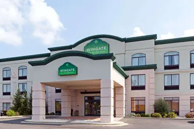 Photo 2 - Wingate by Wyndham Erlanger / Florence / Cincinnati South