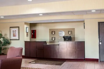 Photo 4 - Comfort Inn & Suites Harrisonville
