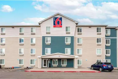 Photo 2 - Studio 6 Extended Stay El Paso East TX