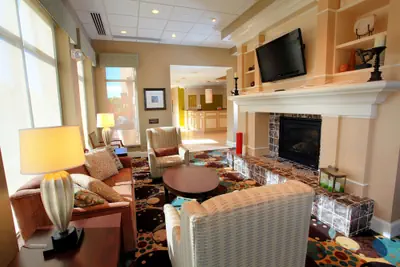Photo 2 - Hilton Garden Inn Aberdeen