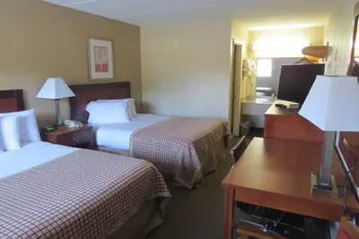 Photo 4 - Sunset Inn - Augusta