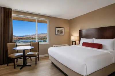 Photo 5 - Celilo Inn