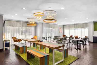 Photo 2 - Spark by Hilton Pearland