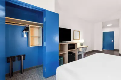 Photo 5 - Spark by Hilton Pearland