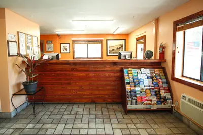 Photo 3 - Heritage Inn La Mesa