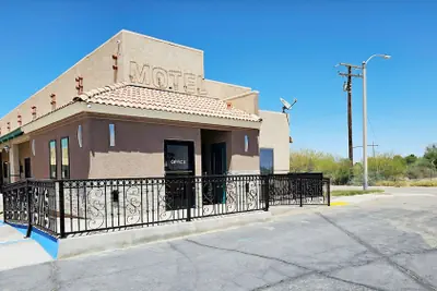 Photo 2 - Magnuson Hotel Blythe