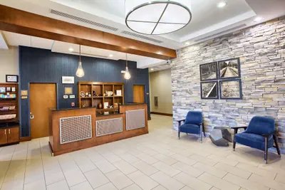 Photo 4 - Four Points By Sheraton Raleigh Durham Airport