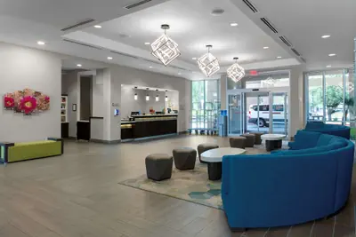 Photo 4 - Homewood Suites by Hilton Phoenix Airport South