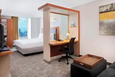 Photo 2 - SpringHill Suites by Marriott Indianapolis Downtown