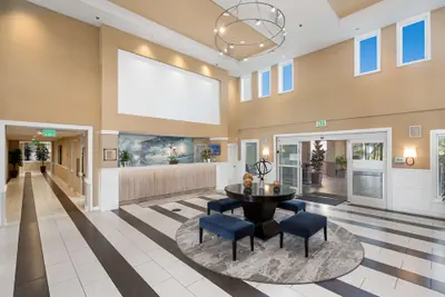 Photo 3 - Best Western Plus Marina Gateway Hotel