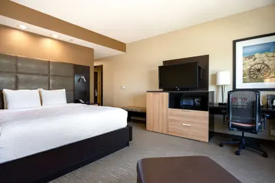 Photo 5 - Best Western Premier Bryan College Station