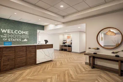 Photo 4 - Hampton Inn Virginia Beach-Oceanfront South