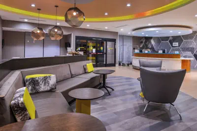 Photo 4 - Springhill Suites by Marriott Temecula Wine Country