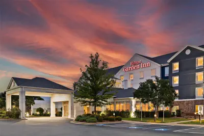 Photo 2 - Hilton Garden Inn North Little Rock