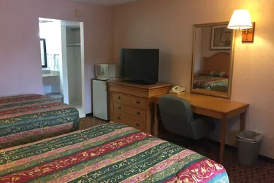 Photo 4 - Stardust Motel