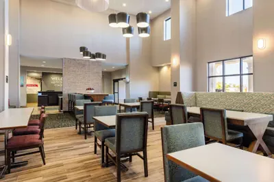 Photo 2 - Hampton Inn & Suites Woodward