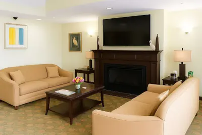 Photo 3 - Ambassador Inn and Suites Tuscaloosa