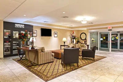 Photo 3 - Candlewood Suites Pearland by IHG
