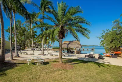 Photo 2 - Atlantic Bay Resort