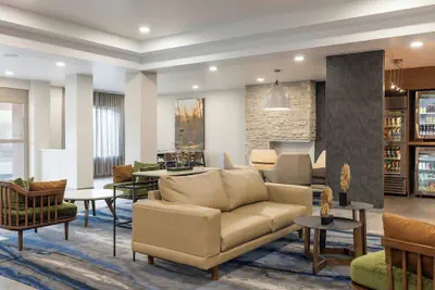 Photo 3 - Fairfield Inn & Suites by Marriott Buffalo Airport
