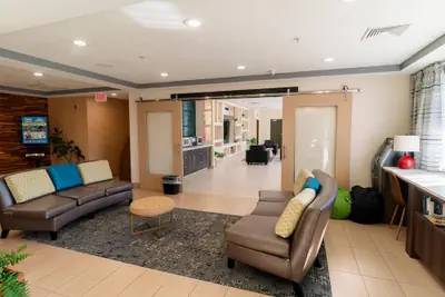 Photo 4 - Gateway Hotel & Suites Ocean City, an Ascend Collection Hotel