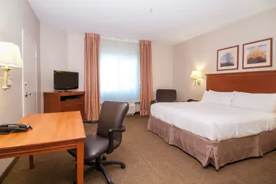 Photo 5 - Candlewood Suites FLOWOOD, MS by IHG