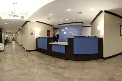 Photo 3 - Holiday Inn Express Hotel & Suites Albuquerque Airport by IHG