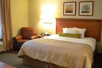 Photo 3 - Candlewood Suites Kalamazoo Se by IHG